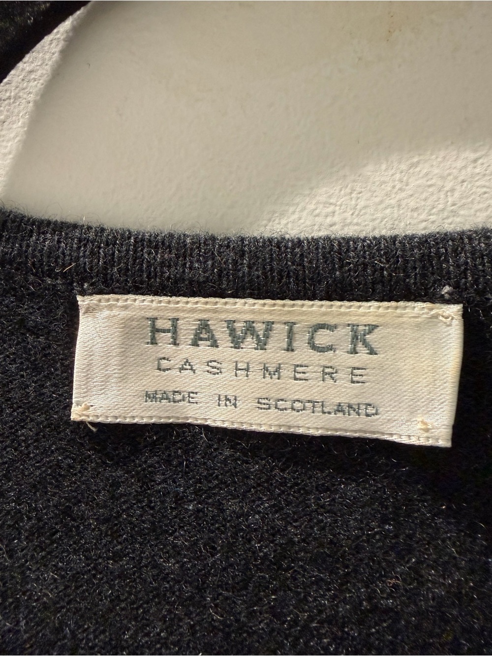 HAWICK Cashmere Scotland Charcoal Gray Cashmere Knit Top Minimalist Luxury - Picture 3 of 6
